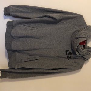 Nike funnel hoodie